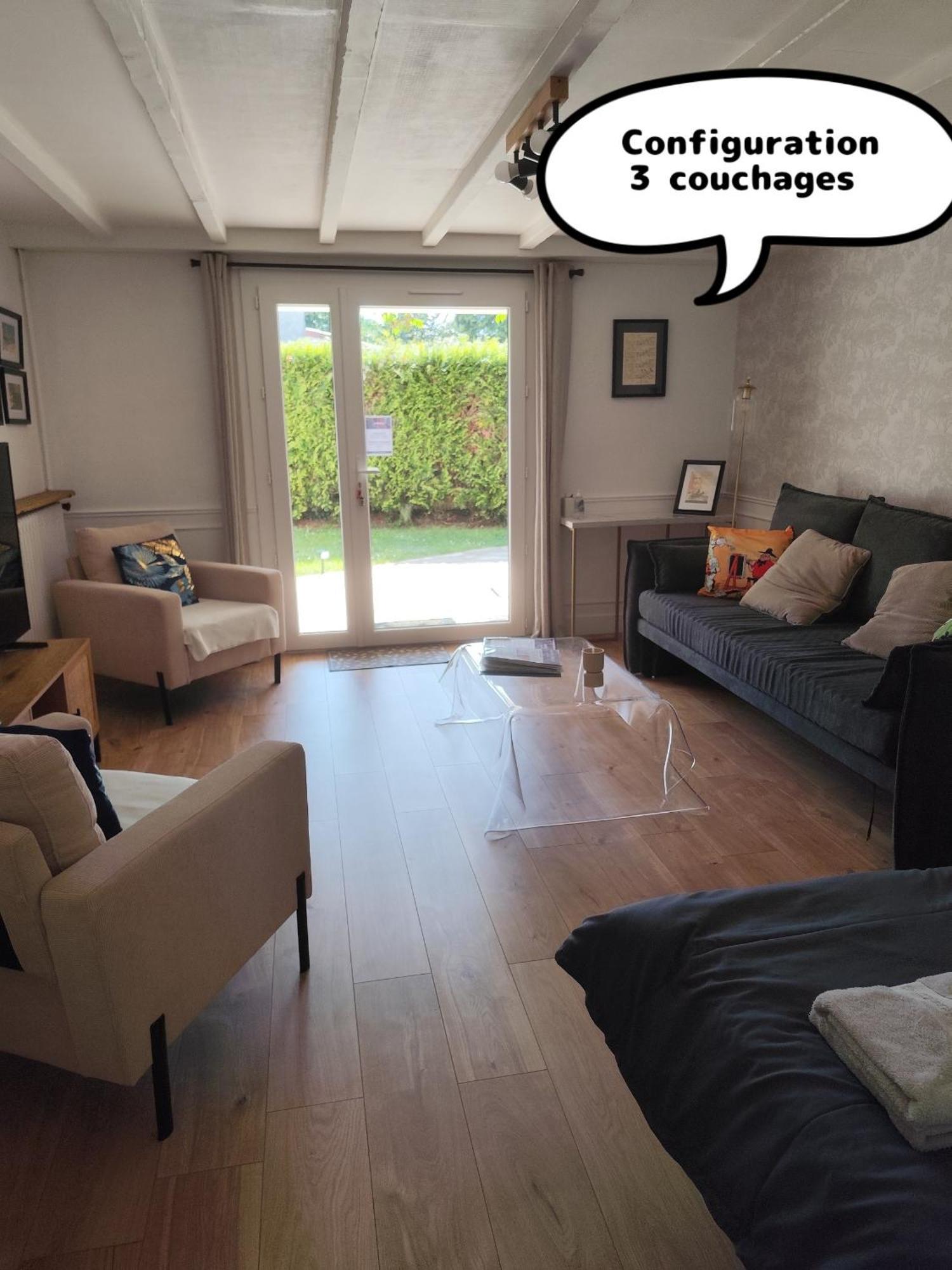 Au 9Eme Art Apartamento La Rochefoucauld Exterior foto